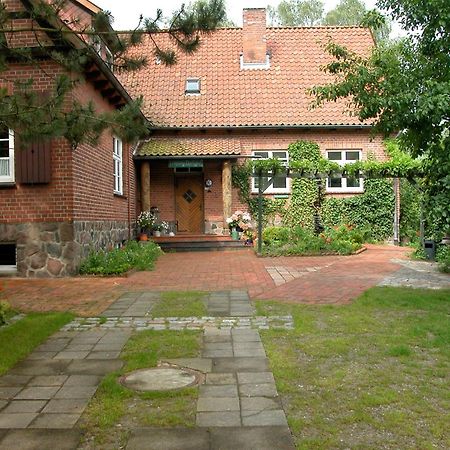 Privatzimmer Alte Schule Suderburg Екстериор снимка